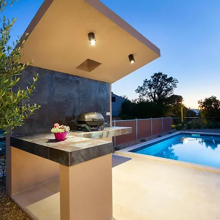 Lucas Appartement Županje